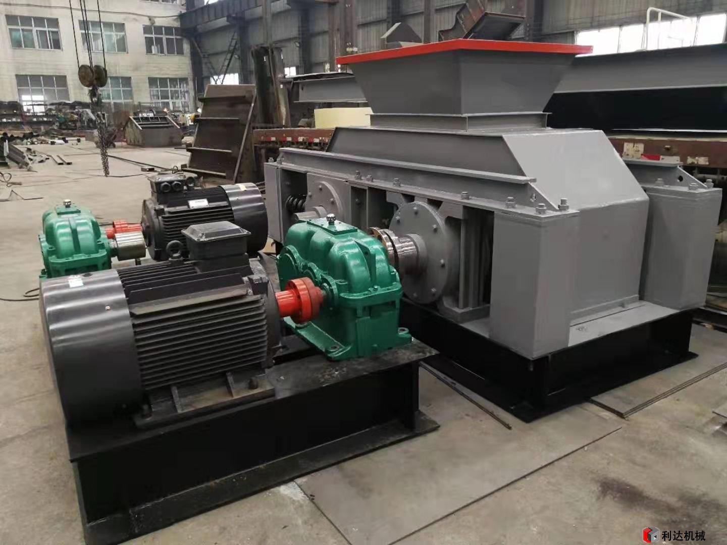 對輥破碎機(jī)